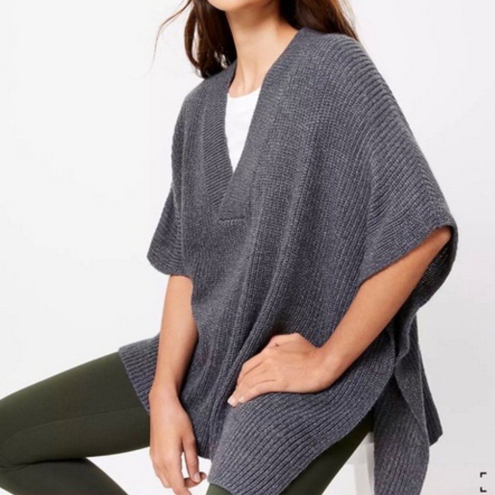 Loft V Neck Poncho Sweater in Grey - Med/Large